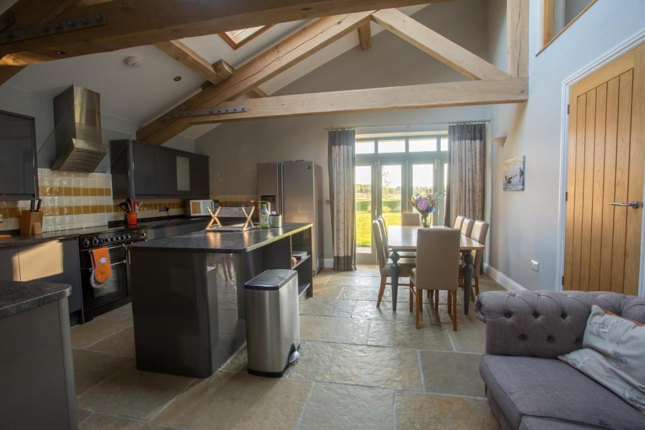 Keld Barn, Low Ploughlands Holiday Lets 柯比斯蒂芬 外观 照片