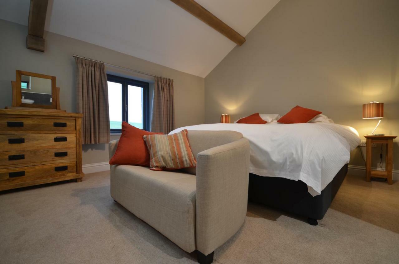 Keld Barn, Low Ploughlands Holiday Lets 柯比斯蒂芬 外观 照片